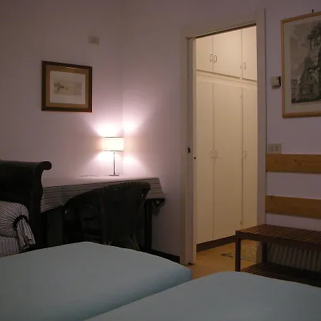 Couette-café Trattoria Traversi *