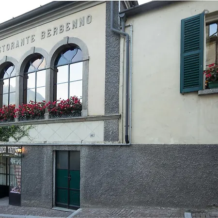 Couette-café Trattoria Traversi