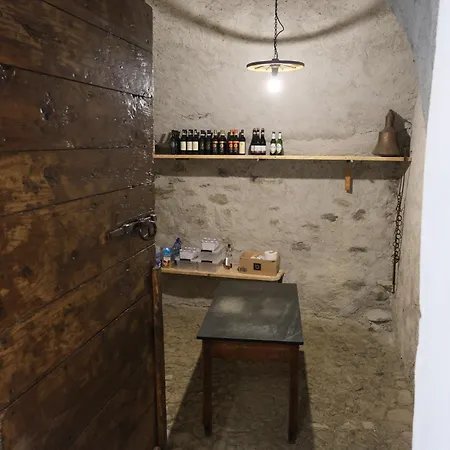 Foresteria Traversi 住宿加早餐酒店 Berbenno di Valtellina