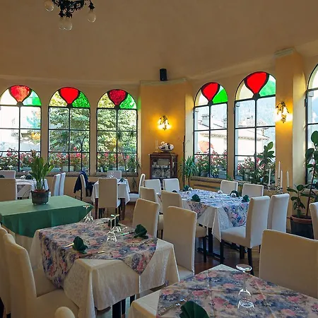 Trattoria Traversi *